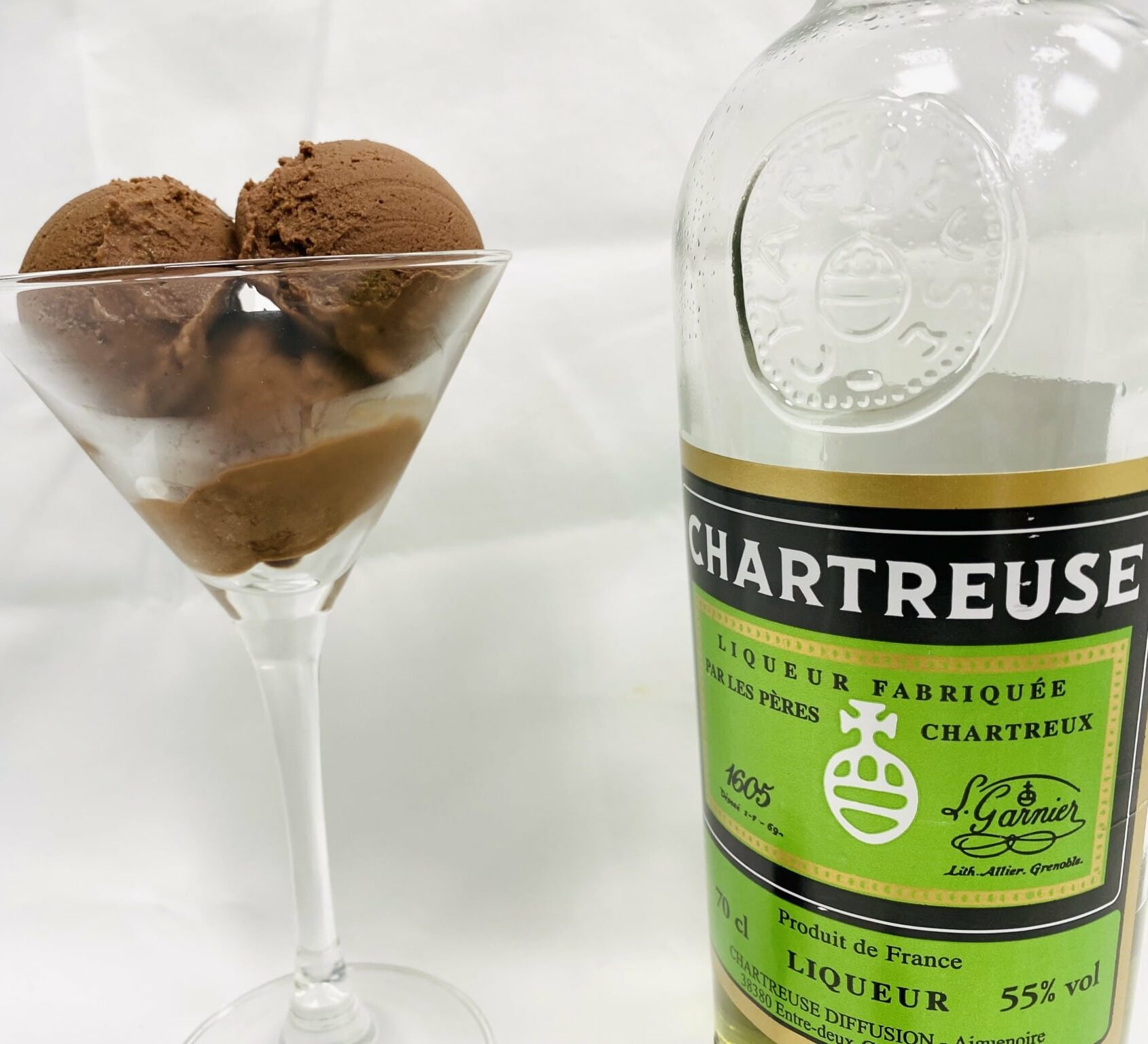 glace green froid, chocolat et chartreuse